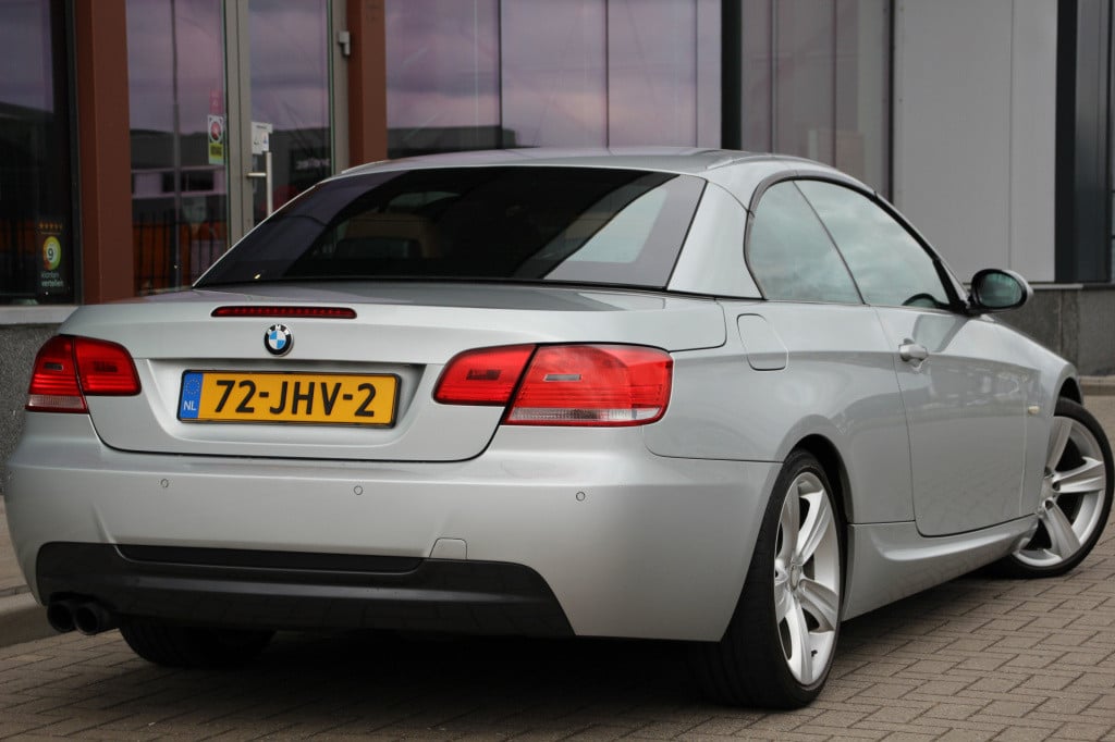 BMW 3-serie cabrio 330d executive | leder | navi | btw