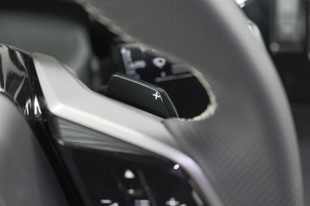 Peugeot 5008 hybrid 145 e-dcs6 gt | panoramadak | camera | elektrische acht