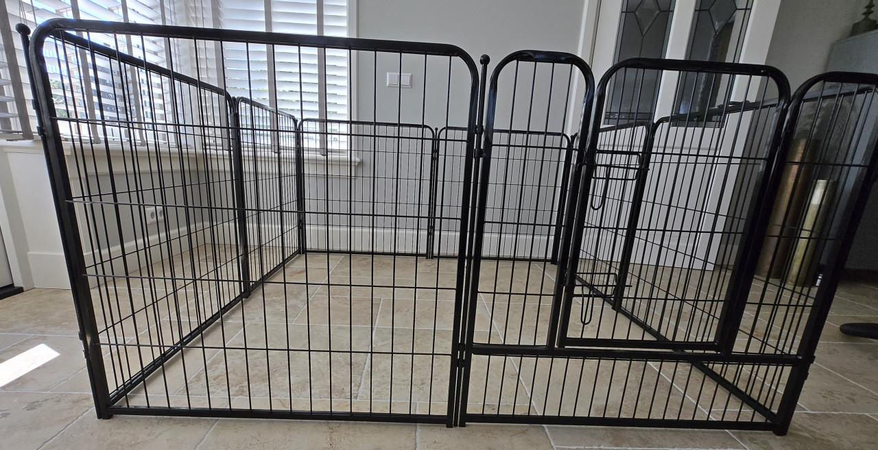 2 x XL Puppyren / Speelhok voor hond – zo goed als nieuw