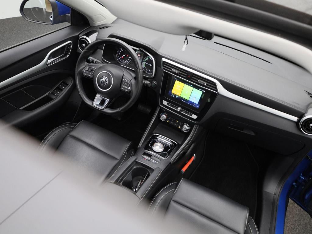MG Zs Ev mg luxury 45 kwh