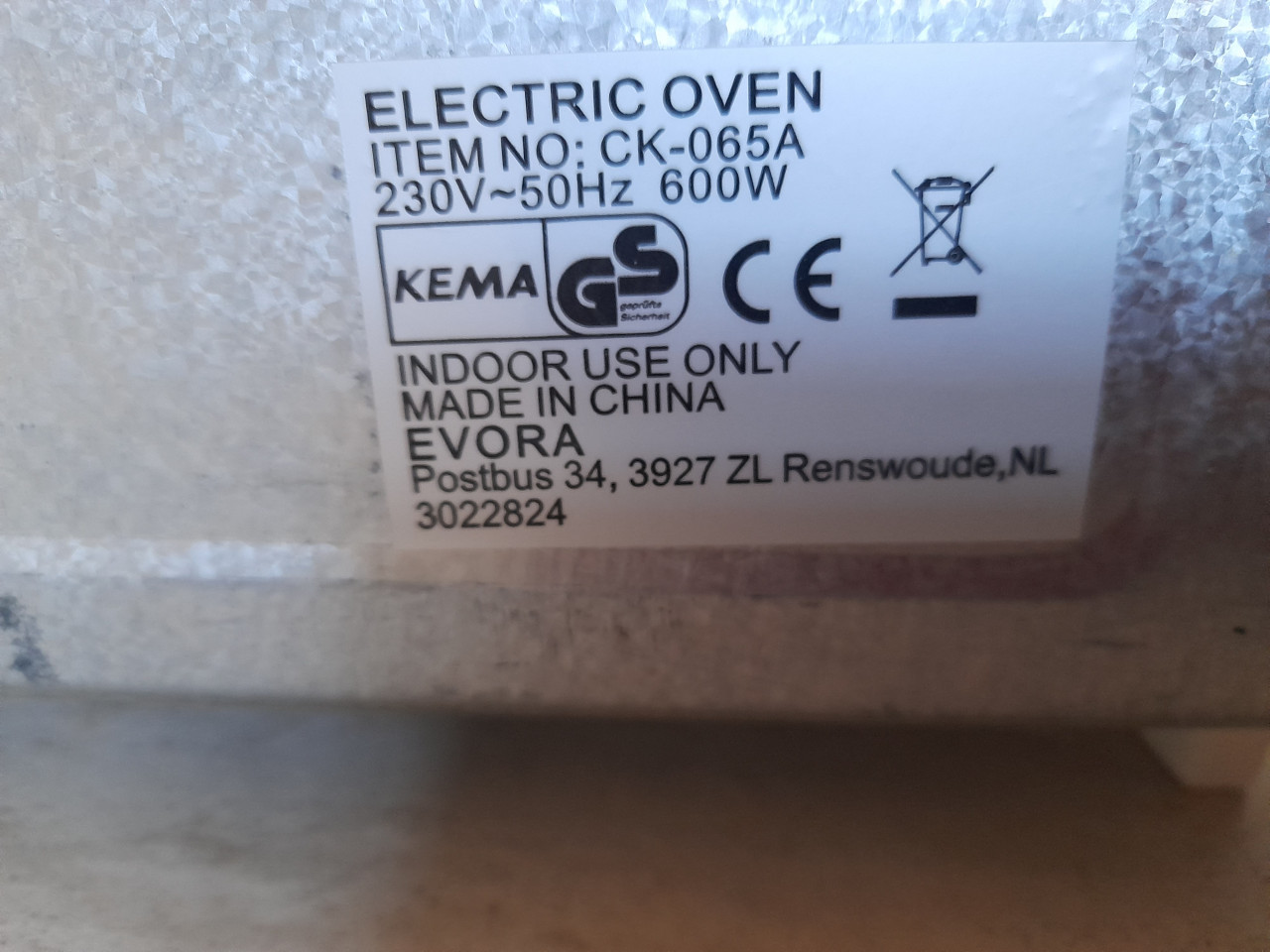 Oventje 36 x 20 x 22H ( in goede schone staat )