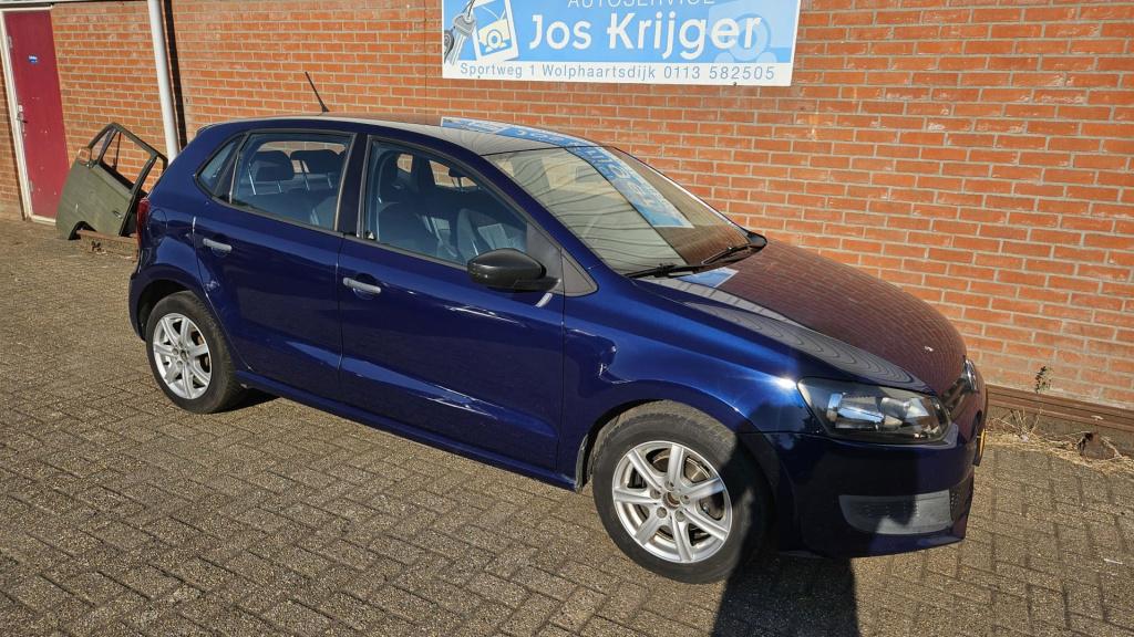 Volkswagen Polo 1.6 tdi trendline 4 cilinder