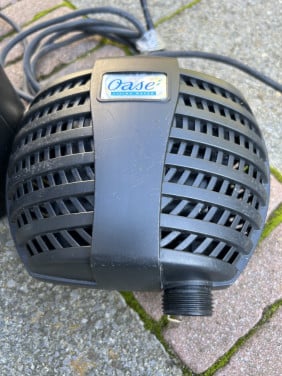 Te koop nieuw oase fp 3500 sterke en zuinige Vijverpomp en 3500 lpu