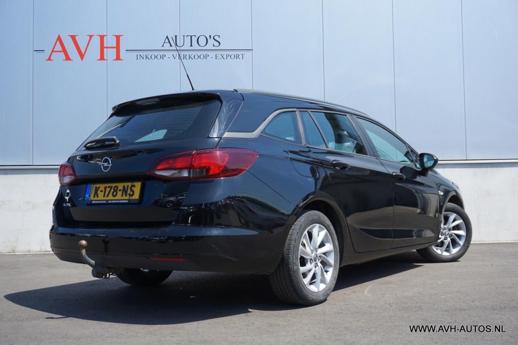 Opel Astra sports tourer 1.2 edition 2020