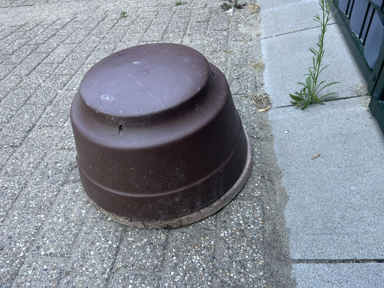 Schwegler Egelkoepel  met isolatiebodem