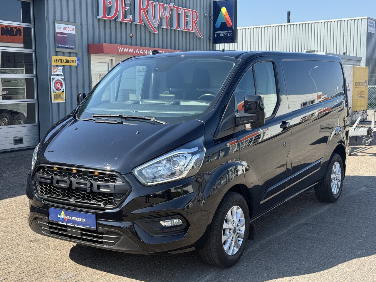 Ford Transit Custom - 300 2.0 TDCI L1H1 Limited 170PK Automaat