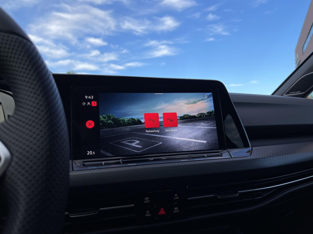 Volkswagen Golf 1.5 etsi r-line | panoramadak | harman/kardon | sportstoele