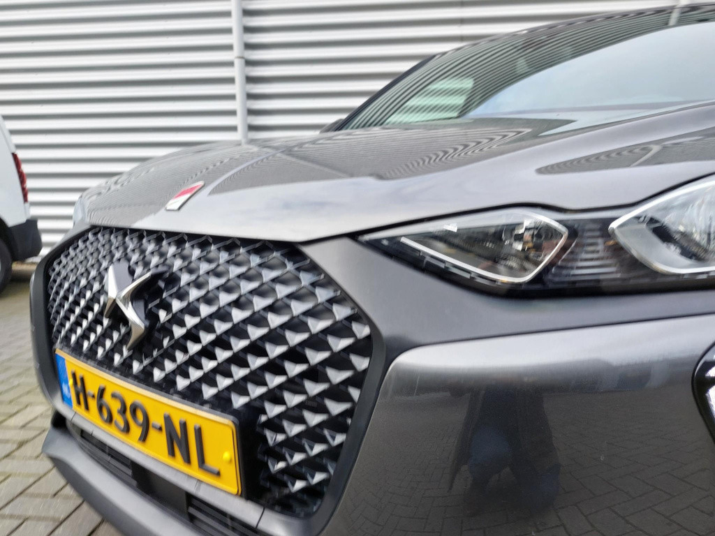 Ds Ds 3 crossback 100 performance line navi/cam/keyless