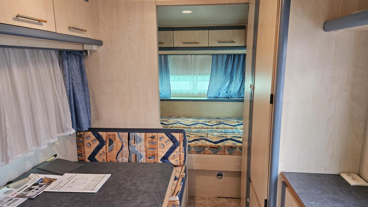 ADRIA UNICA 430 TS 1998 bj VASTBED TREINZIT