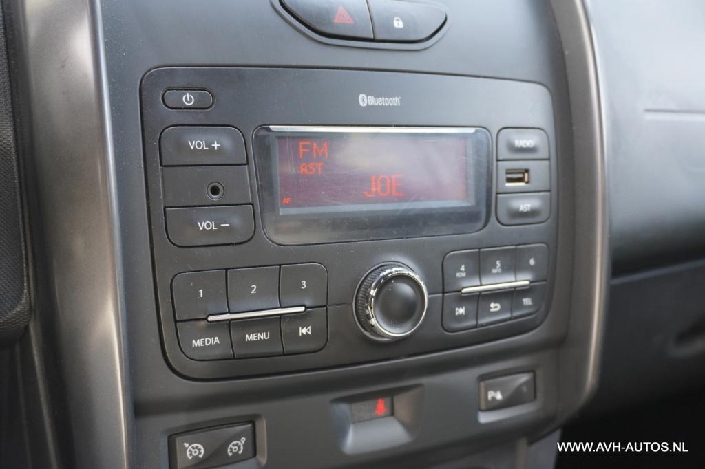 Dacia Duster 1.2 tce 4x2 lauréate