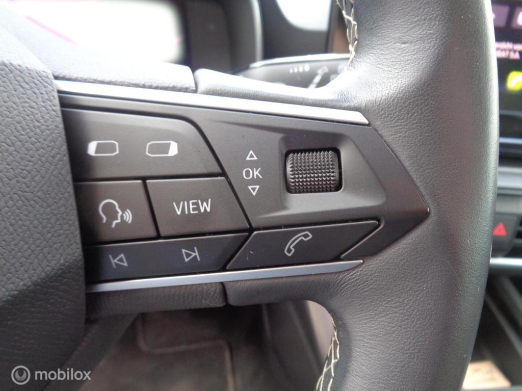 Seat Leon sportstourer 1.5 tsi style business/airco/lm velgen/carplay/pdc/c