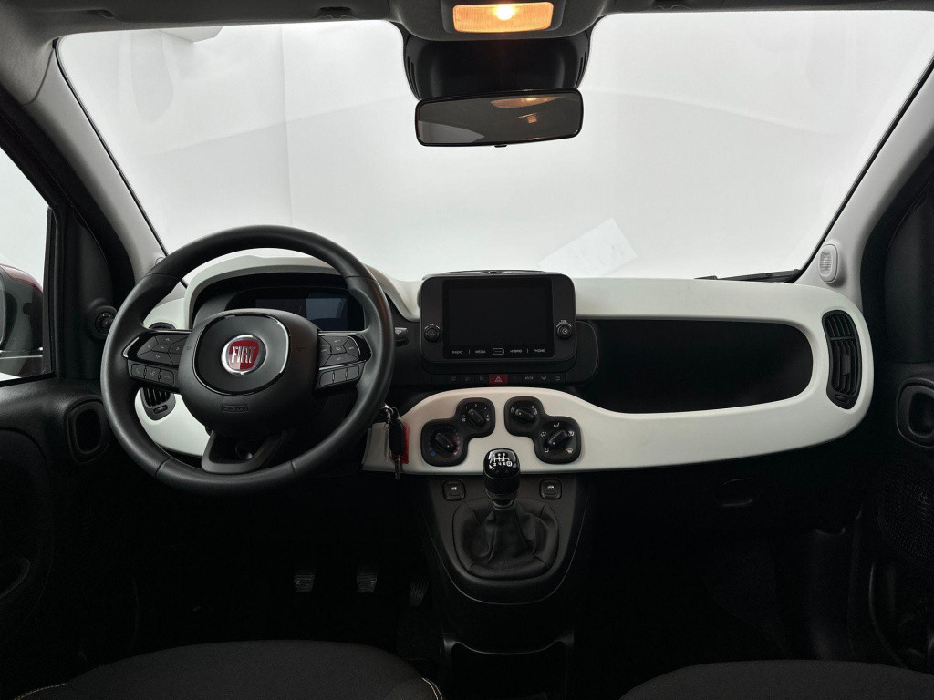 Fiat Panda 1.0 hybrid pandina | demonstratiemodel | uit voorraad leverbaar!