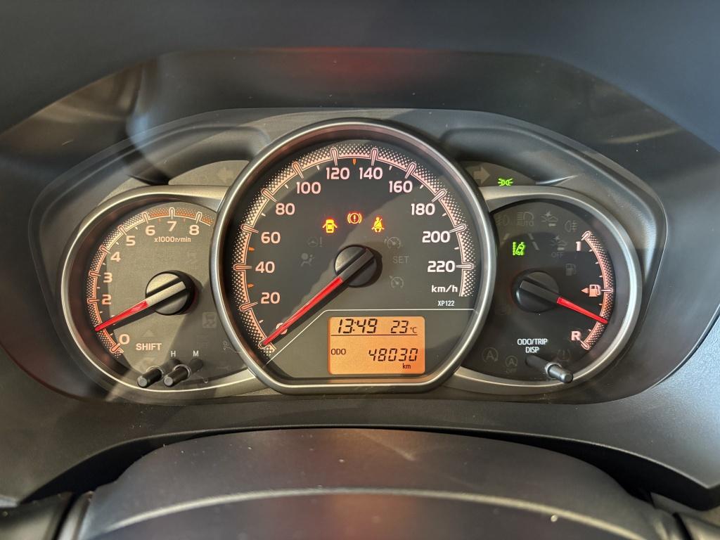 Toyota Yaris 1.0 vvt-i trend
