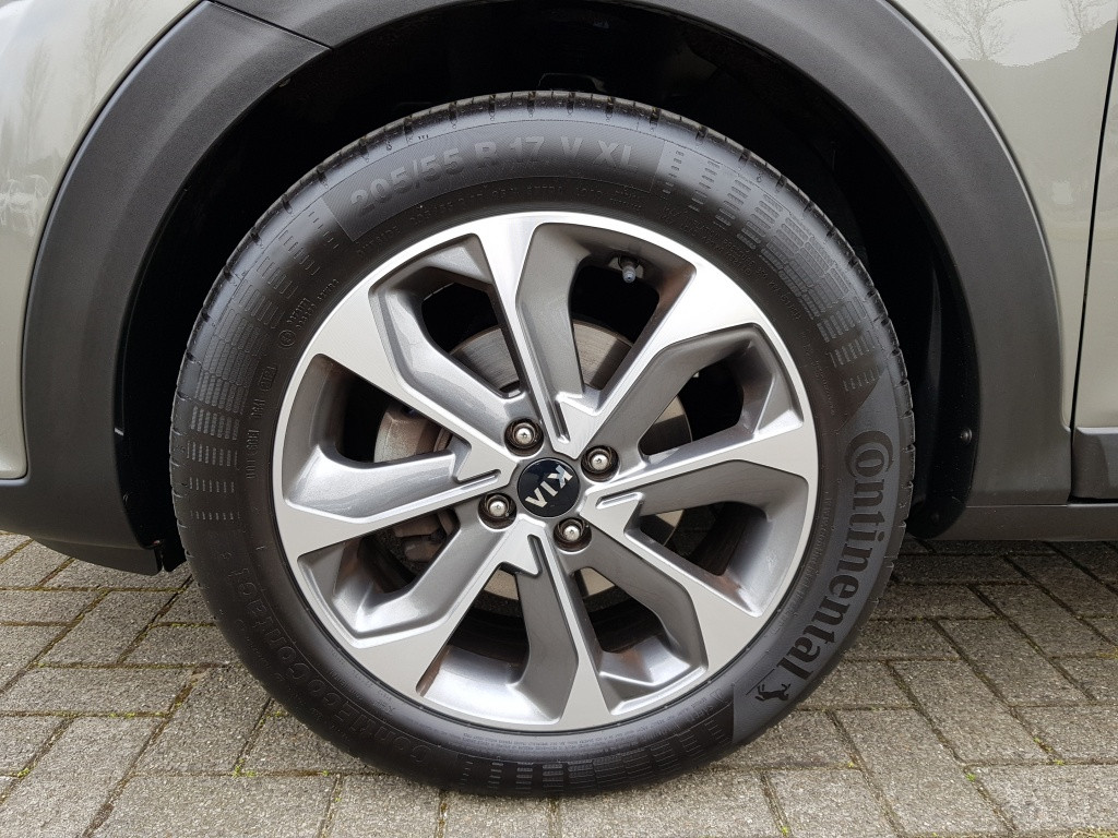 Kia Stonic dynamicplusline 120pk