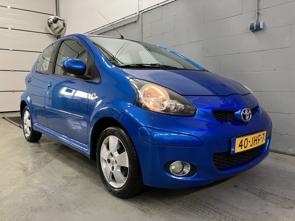 Toyota Aygo 1.0-12V Dynamic Blue