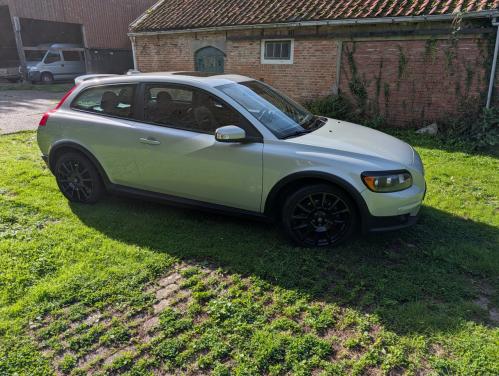 Volvo C30 2.4i