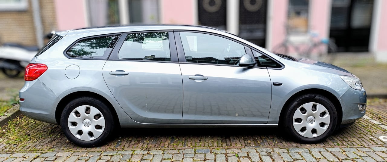 Nette, goed onderhouden Opel Astra station wagon