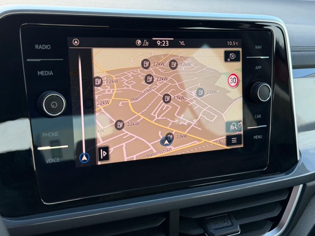 Volkswagen T-roc 1.5 tsi 150pk dsg style | navigatie | standkachel | camera