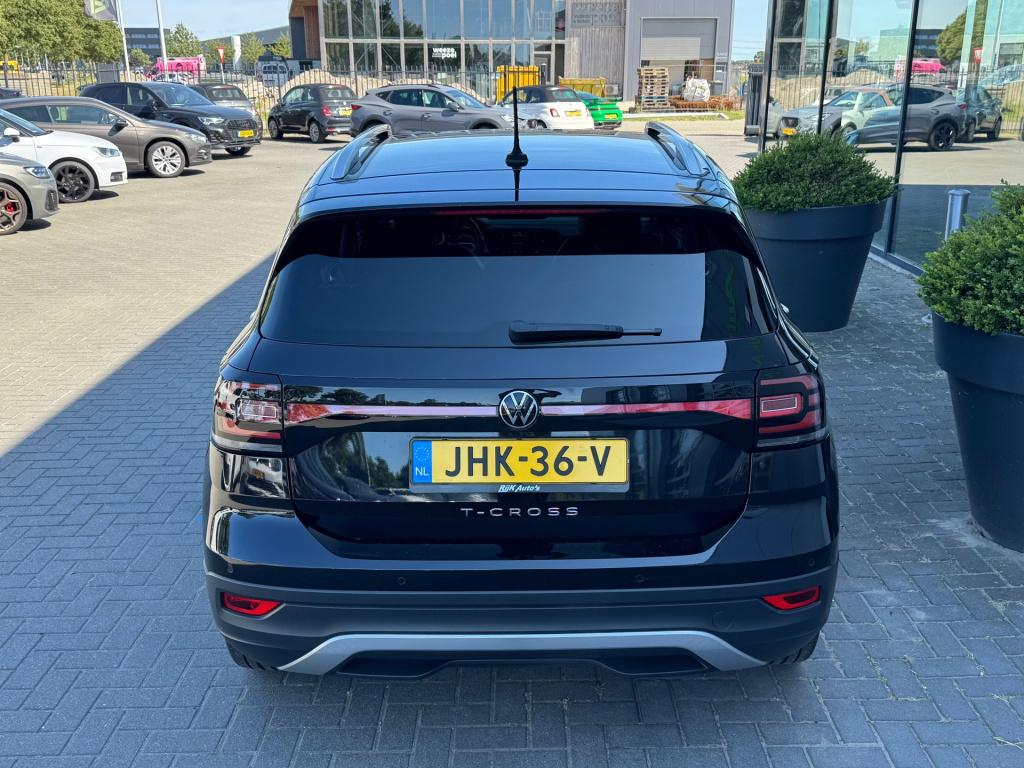 Volkswagen T-cross 1.5 tsi style * 150 pk * camera * stoelverwarming * clim