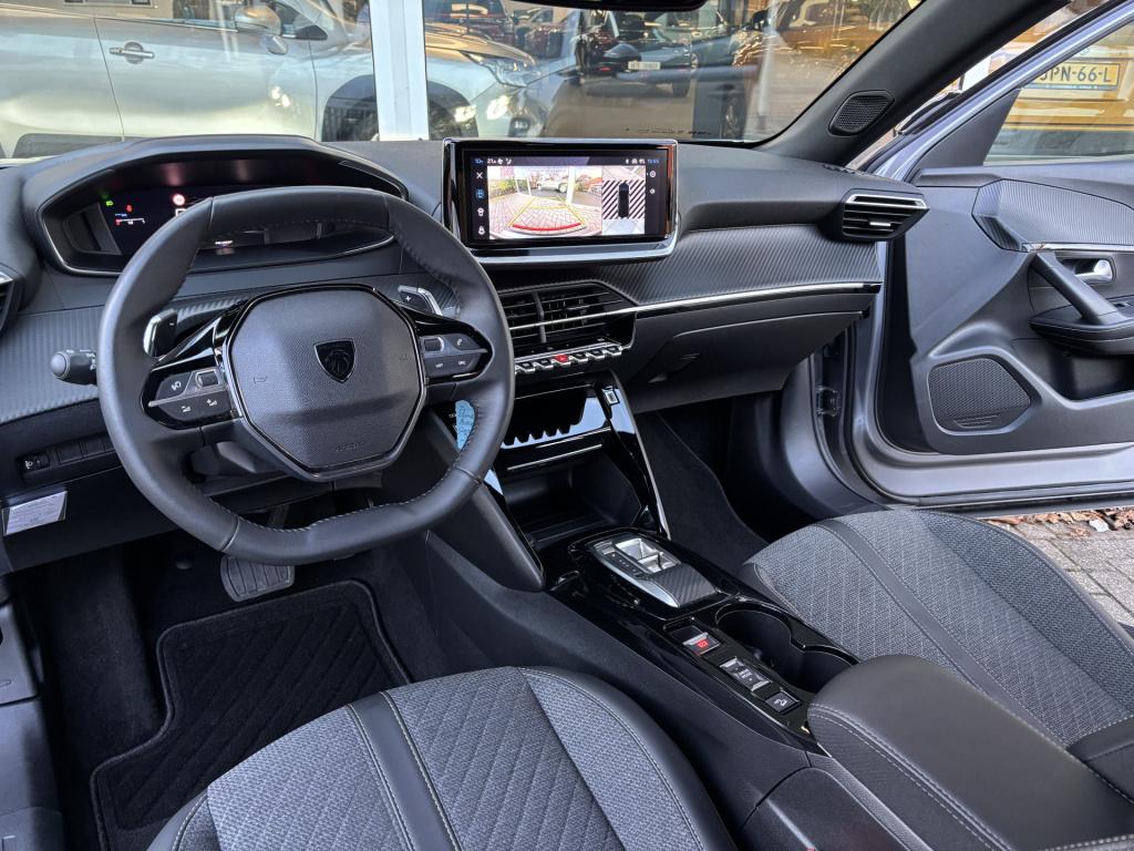 Peugeot 2008 automaat 1.2 puretech 130 allure