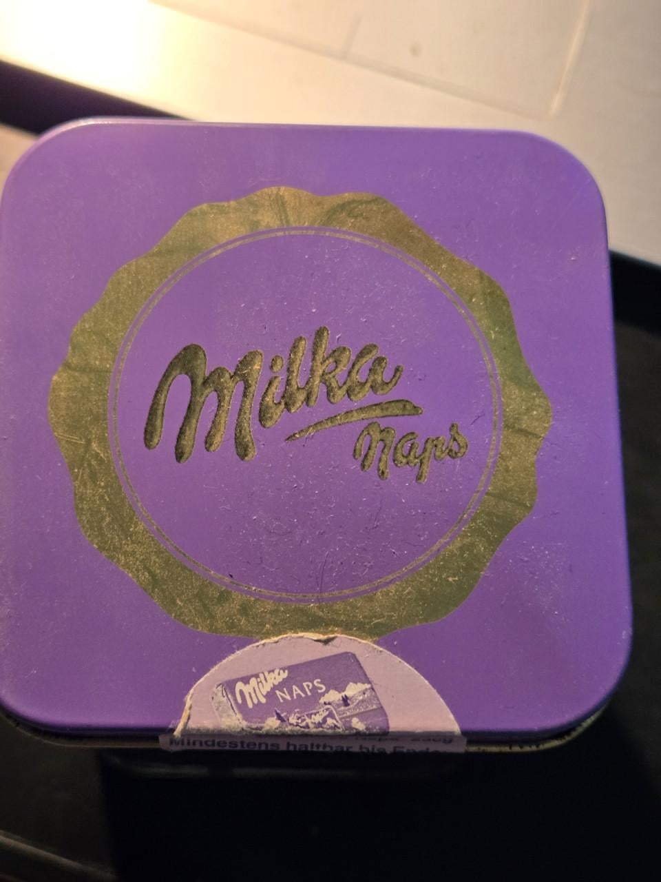 Vintage Milka Naps tinnen blik uit de Letzte neuheit serie,