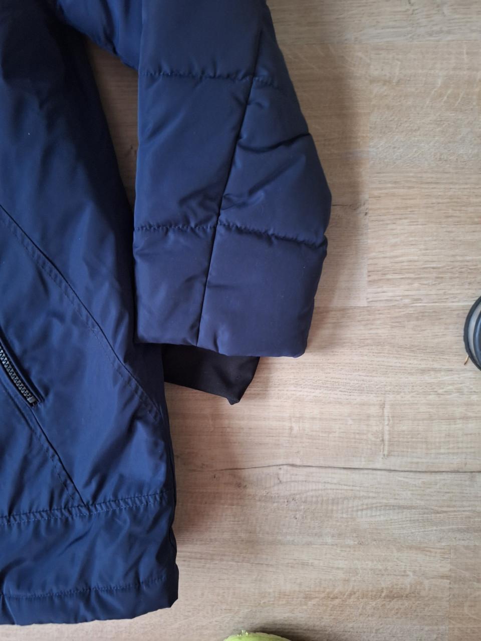Donkerblauwe winterjas maat 46 nwstaat
