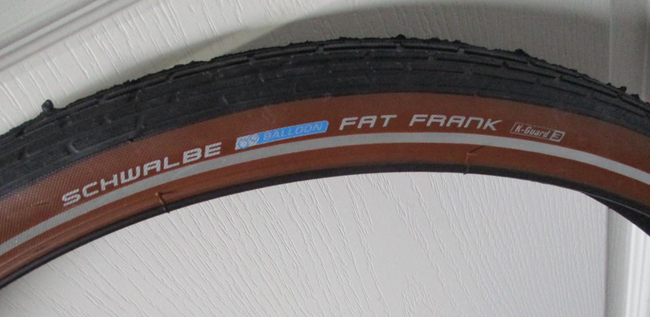 Nieuwe Fietsband  (28x2.00)