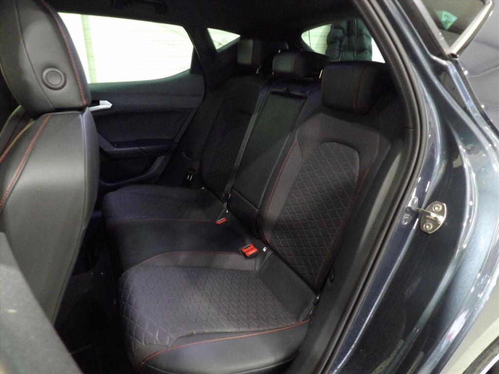 Seat Leon 1.5 etsi 150pk dsg-7 fr business intense