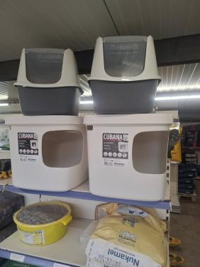 Kattenbakken verschillende soorten......... 50 % korting....