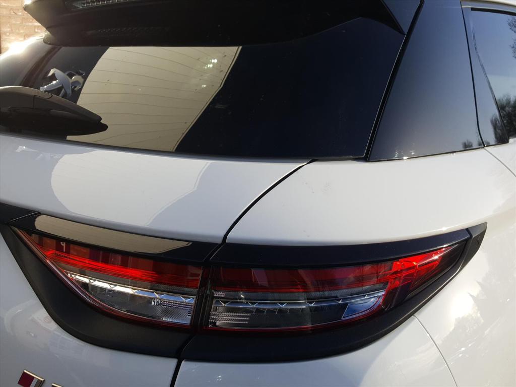 Ds Ds 3 crossback 1.2 puretech 100pk business | navi | bt | applecarplay & 