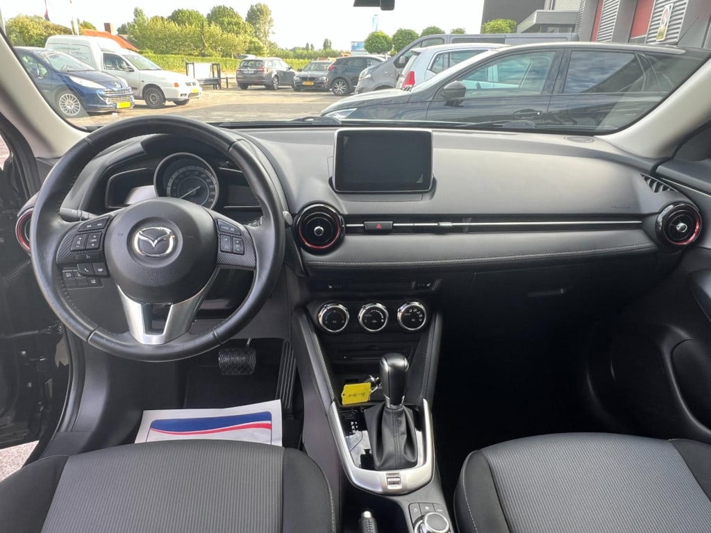 Mazda Cx-3 2.0 automaat skyactiv-g 120 ts+, navi, trekhaak enz..