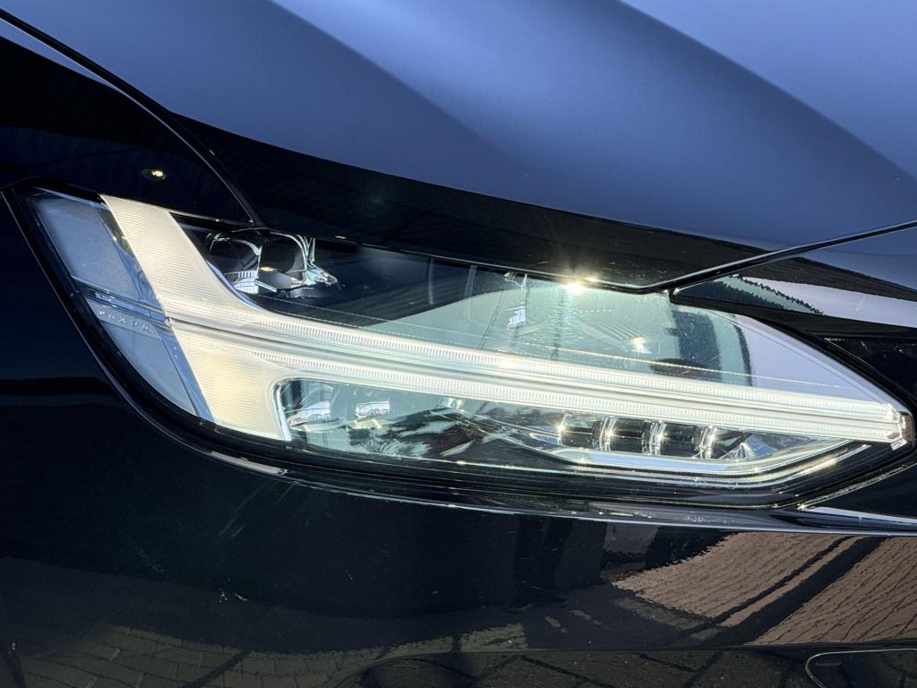 Volvo S90 2.0 t4 momentum | leder | parkeersensor | acc | apple carplay | b