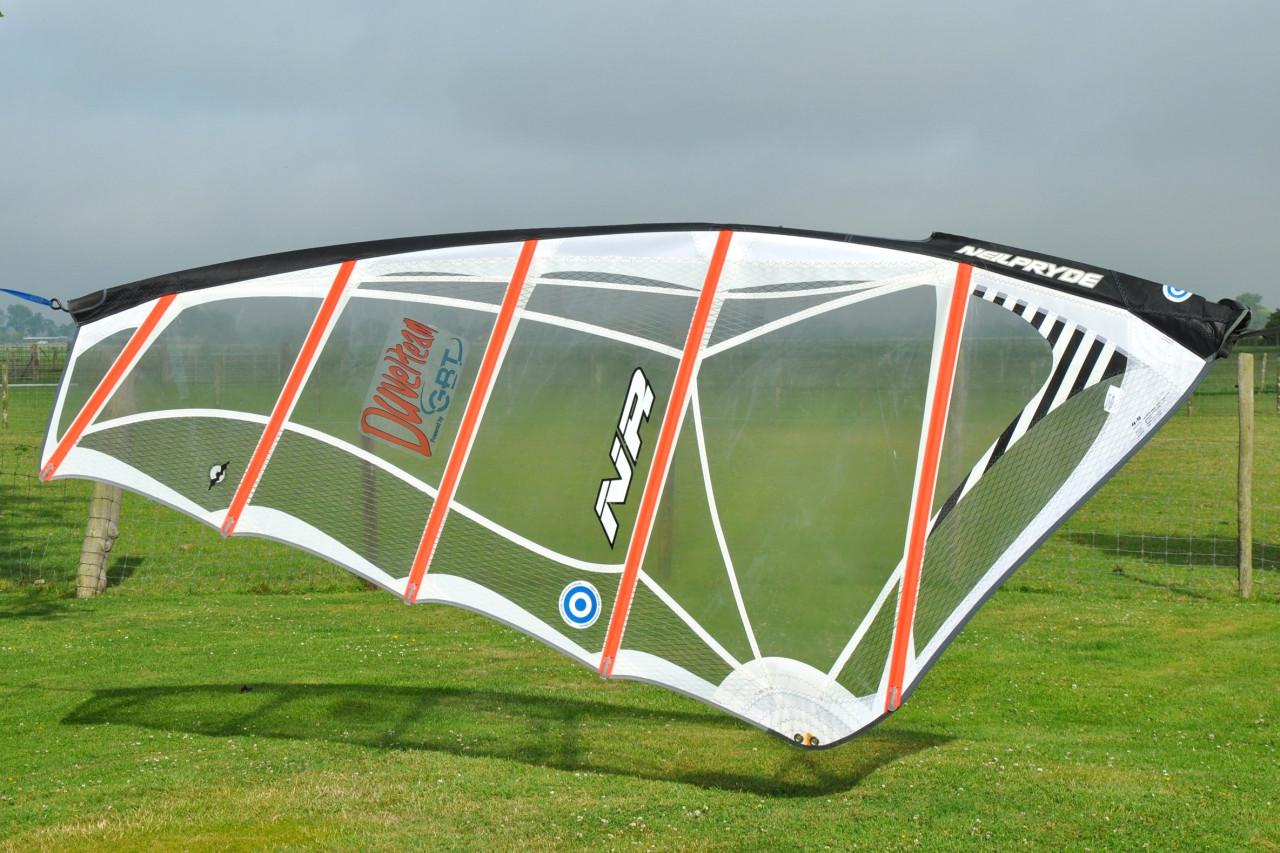 4.5 m2 NeilPryde NR Wave set (zeil, mast, giek)