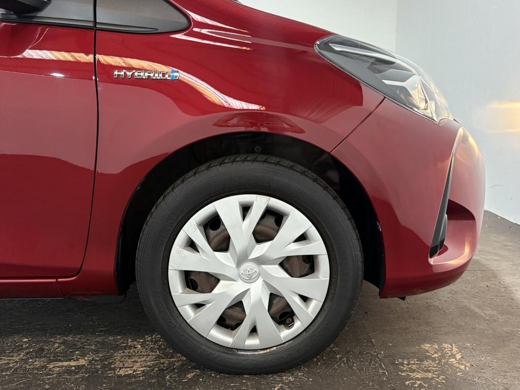 Toyota Yaris 1.5 hybrid aspiration | lage km-stand |