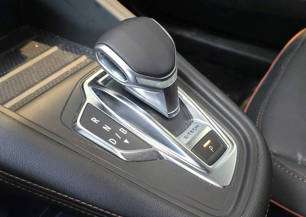 Renault Captur 1.6 e-tech plug-in hybrid 160 iconic