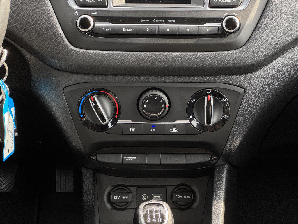 Hyundai I 20 1.2 hp i-motion | airco | cruise control | radio-cd/mp3 speler