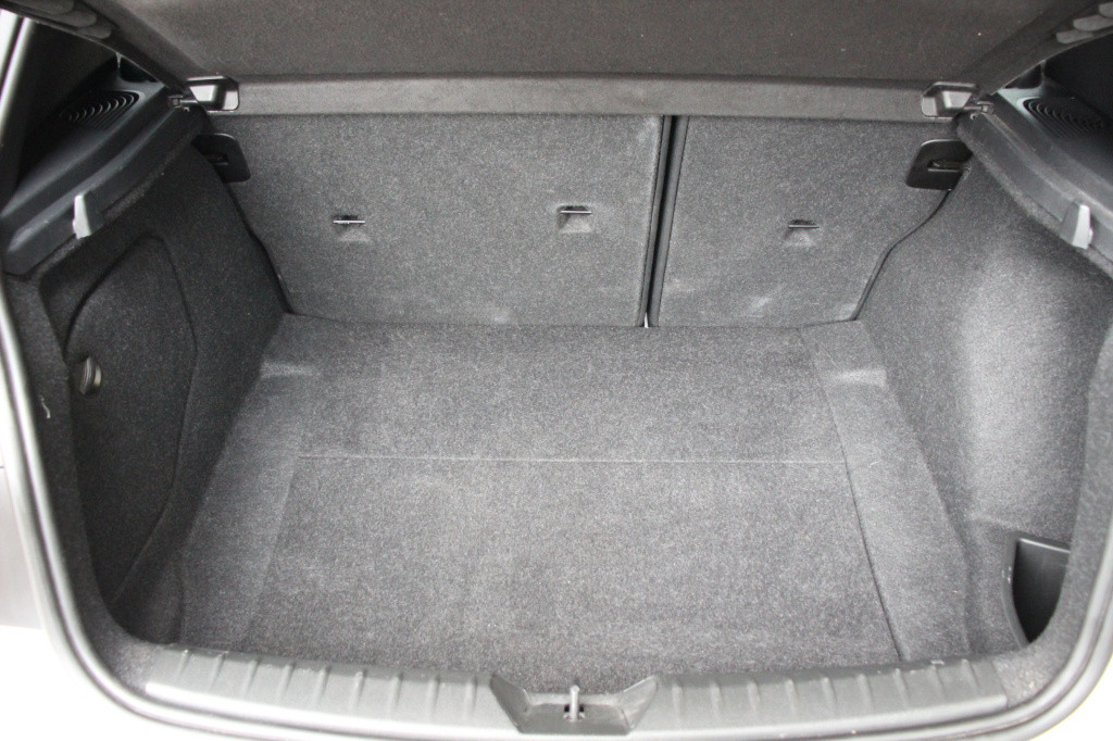 BMW 1 Serie 116i executive m-sport | 210pk | kleppensysteem