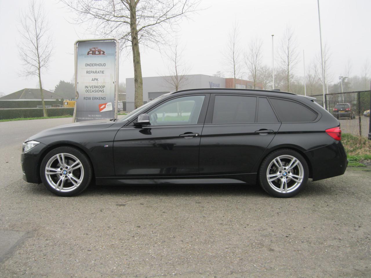 Bmw 318i M-sport Automaat