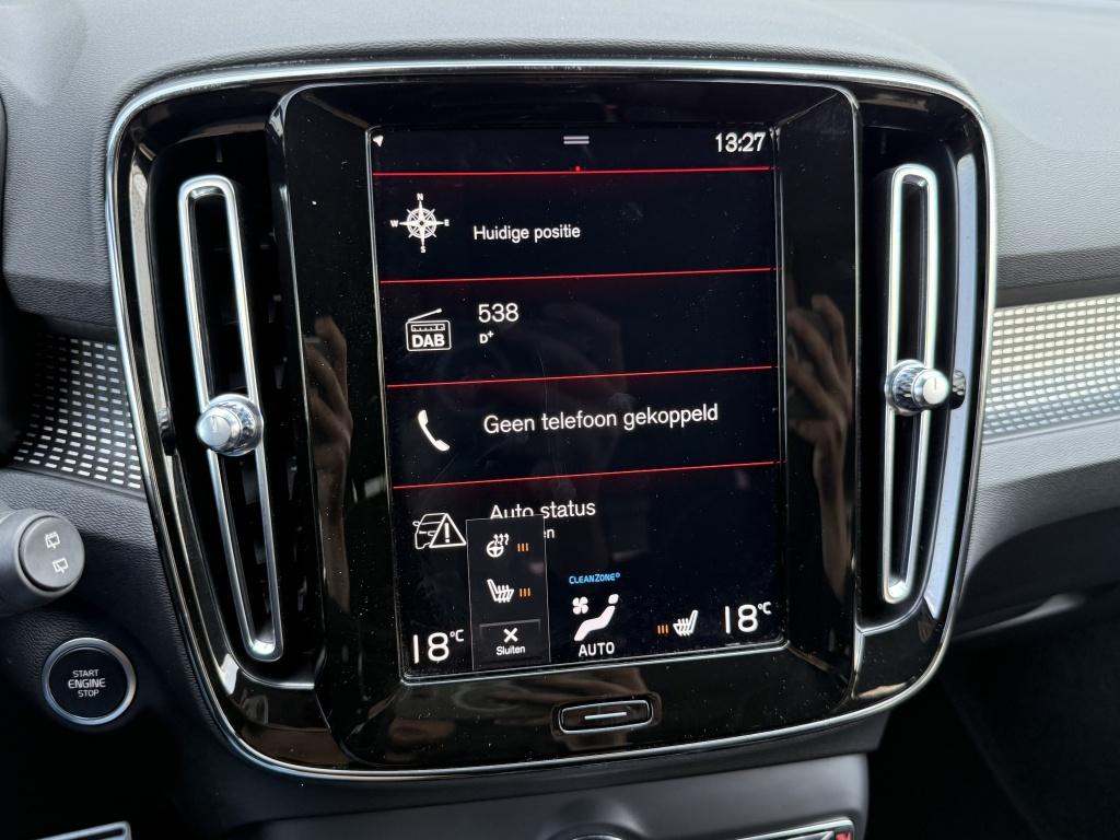 Volvo XC40 t5 262pk recharge ultimate dark |leder+ memory| camera| h&k soun