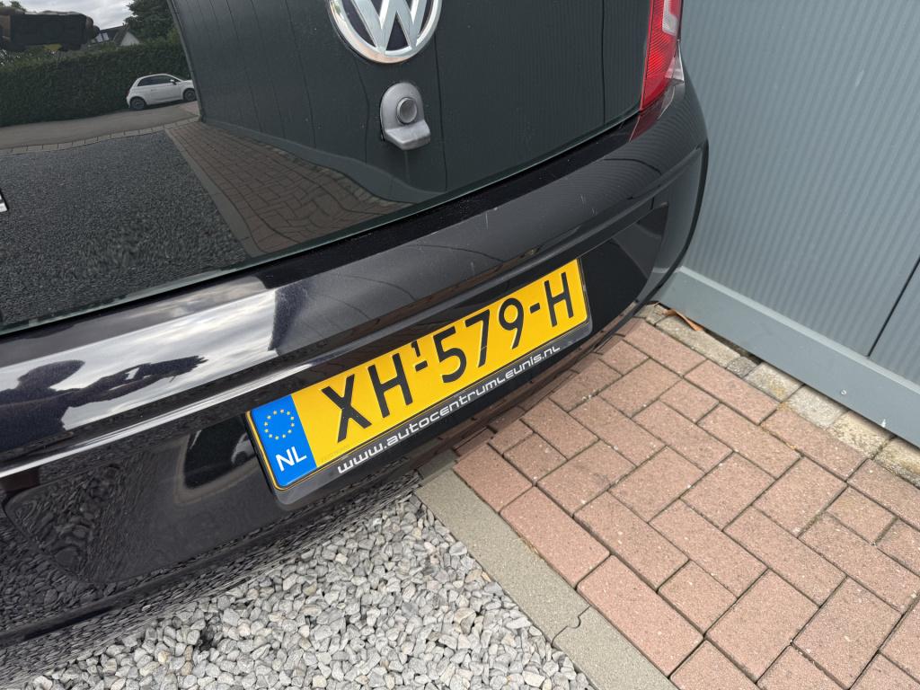Volkswagen UP! 1.0 move up! airco 3-drs