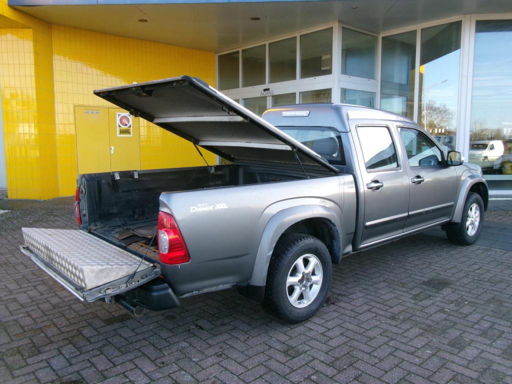 Isuzu D-max 3.0 double cab ls l2/h2 4x4 4wd automaat