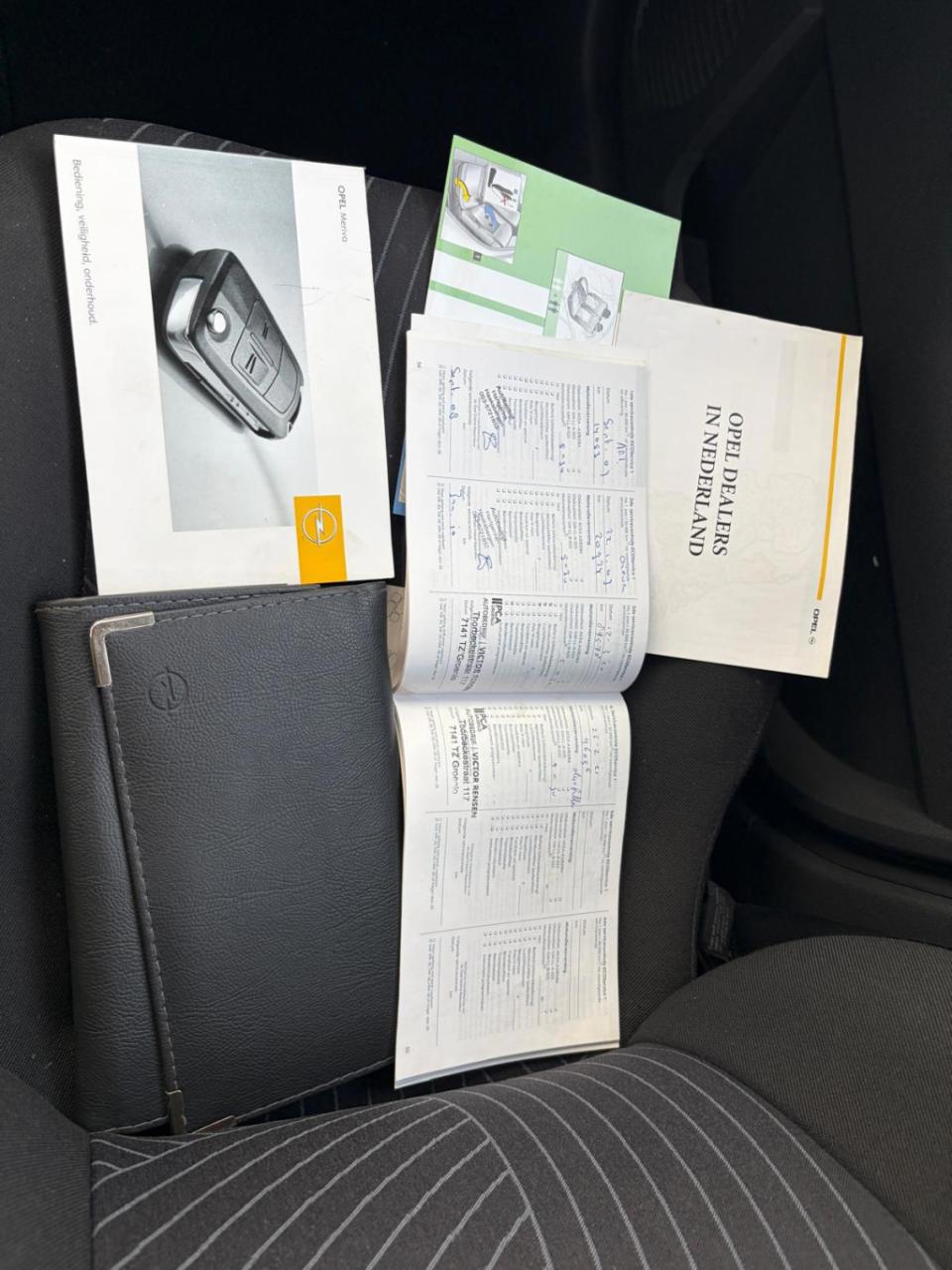 Opel Meriva 1.6-16v enjoy/automaat/129.000 nap/airco/trekhaak/