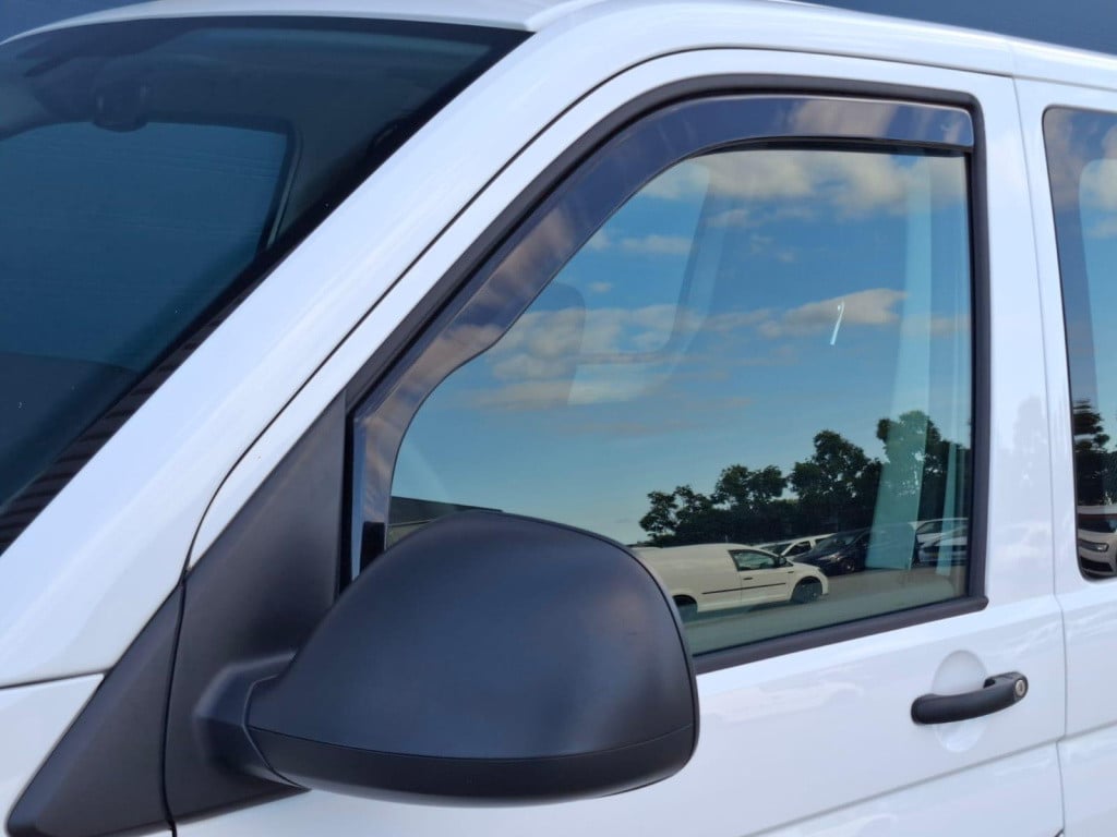 Volkswagen Transporter 2.0 tdi l2h1 30 dc verlaagd / spoilers in kleur / ai