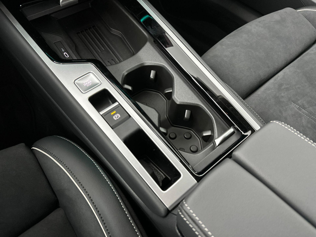 Volkswagen Passat variant elegance business 1.5 ehybrid 150 kw / 204 pk var