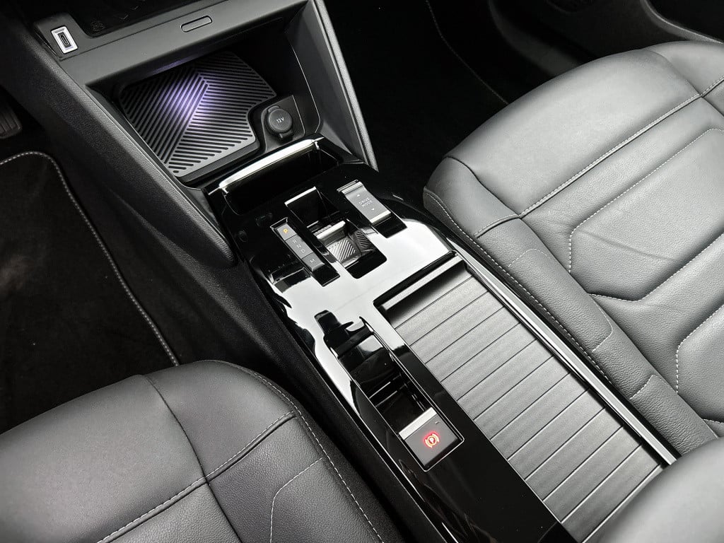 Citroen C4 X 130 pk automaat shine | rijklaar | lederen bekleding | stoelve