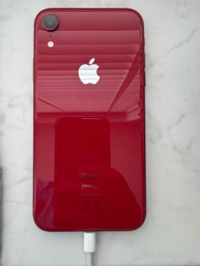 Apple Iphone XR 64 GB 83%