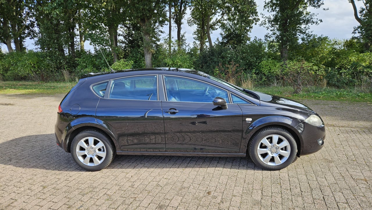 Seat Leon 1.4 TSI 92KW 2008 Zwart