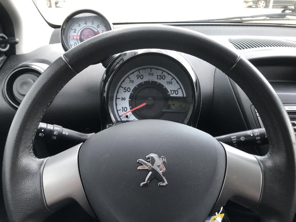 Peugeot 107 1.0 envy