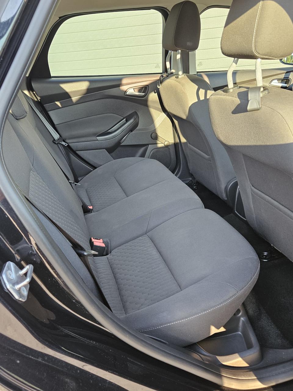 Ford Focus Wagon Bj 2014