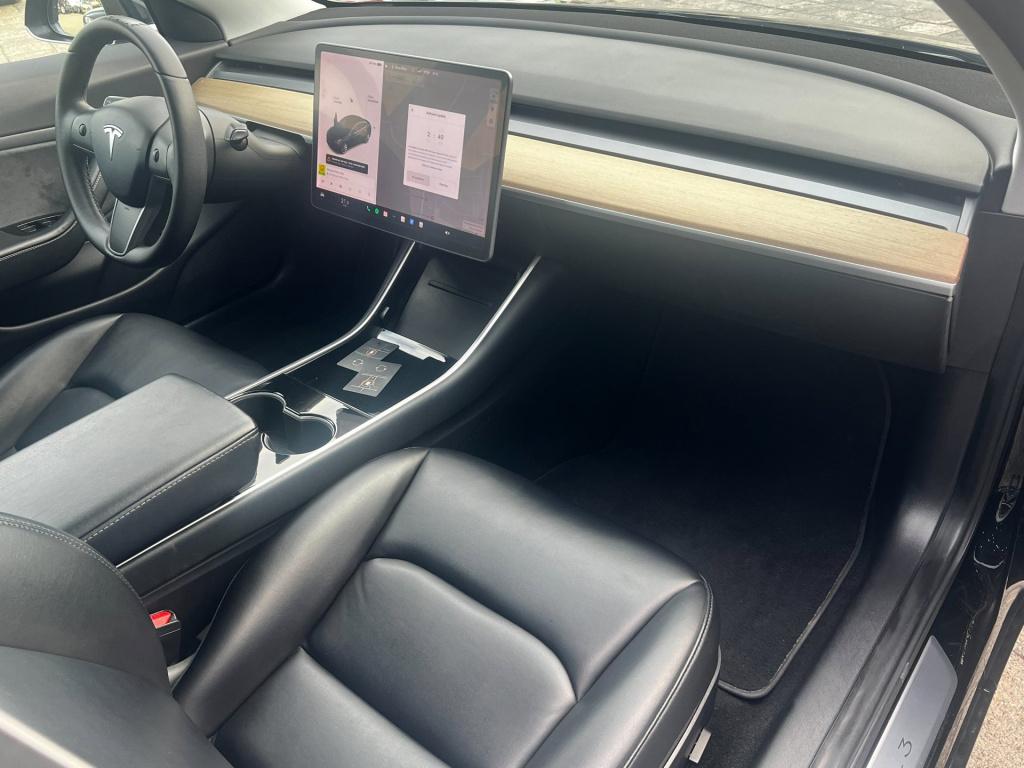 Tesla Model 3 long range awd 75 kwh